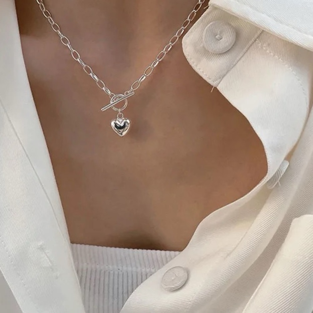 New 925 Sterling Silver Stamped Heart Buckle Necklace